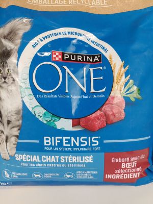 PURINA ONE - Croquettes Chat Stérilisé - Bœuf - 3kg - Métabo…