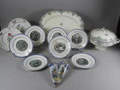 Lot dont grand plat et soupière en faïence terre de fer modè…