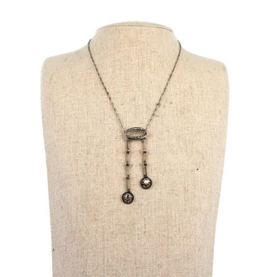 Travail français du début du XXe siècle Collier "Négligé" en…