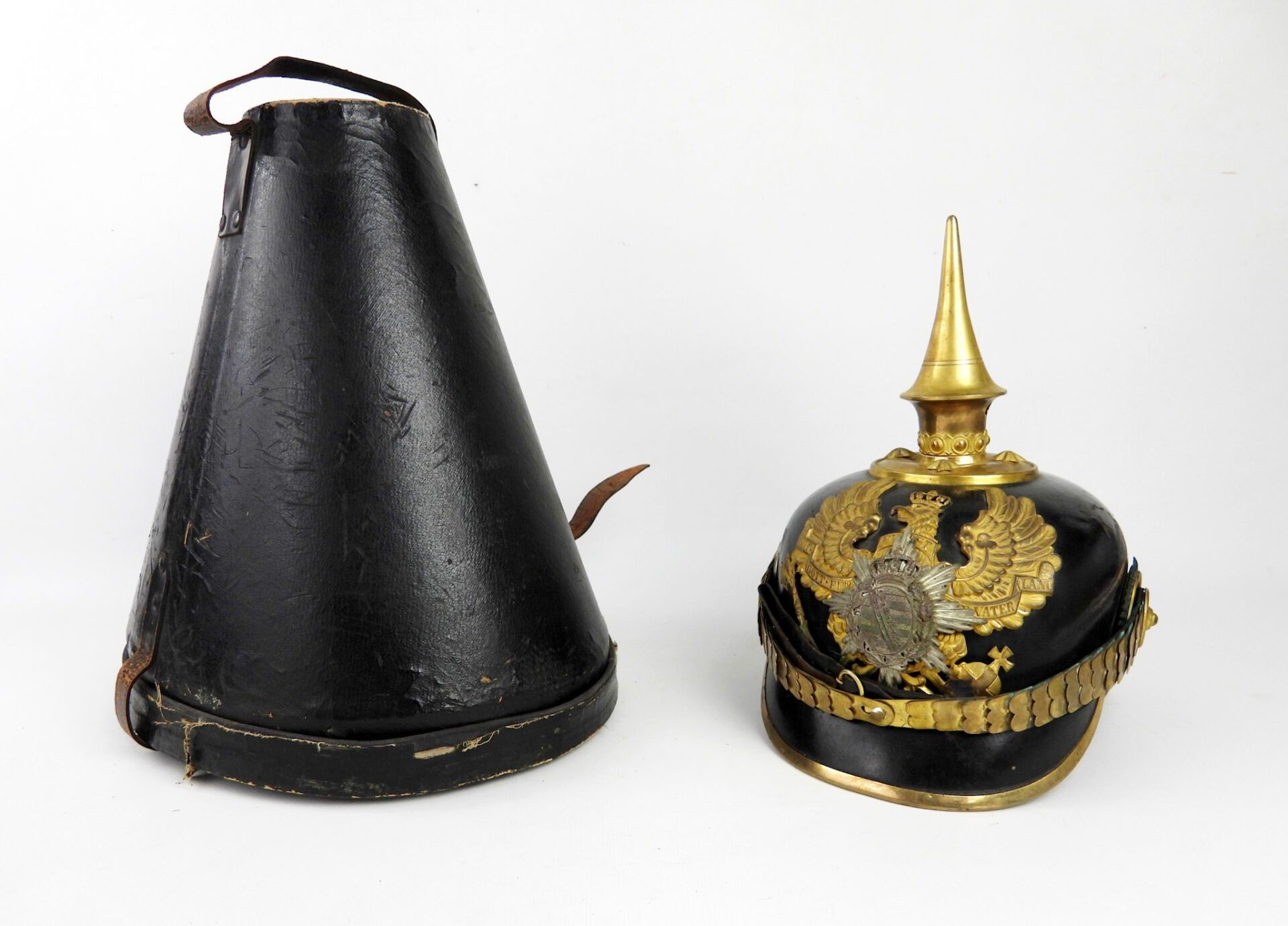 Objets d'art & Curiosités