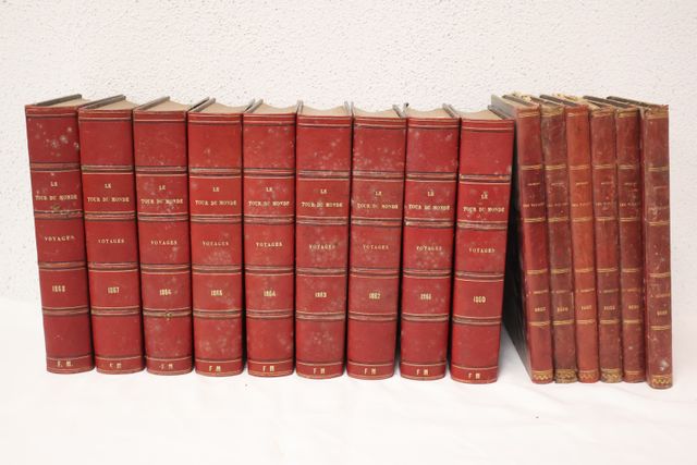 Le tour du monde : nouveau journal des voyages. 9 volumes in-4 de...
