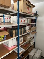 douze éléments de racks métalliques moyen porteur à 7 niveau… (photo 2)