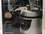 the box of the newluxx electric pressure cooker