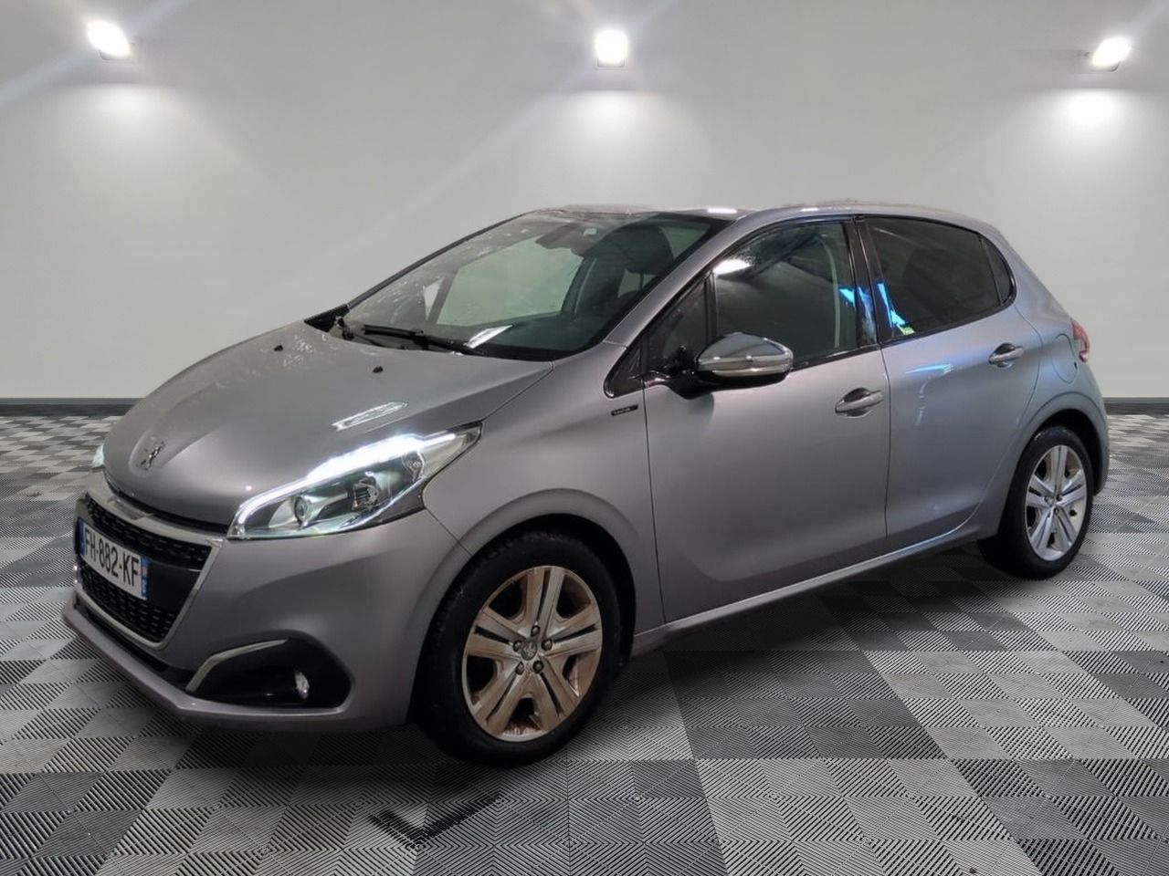PEUGEOT - 208 PURETECH 82CH SS BVM5 SIGNATURE - ES - Mise en…
