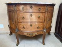 Commode demi-lune en bois de placage et marqueterie à décor … (photo 4)