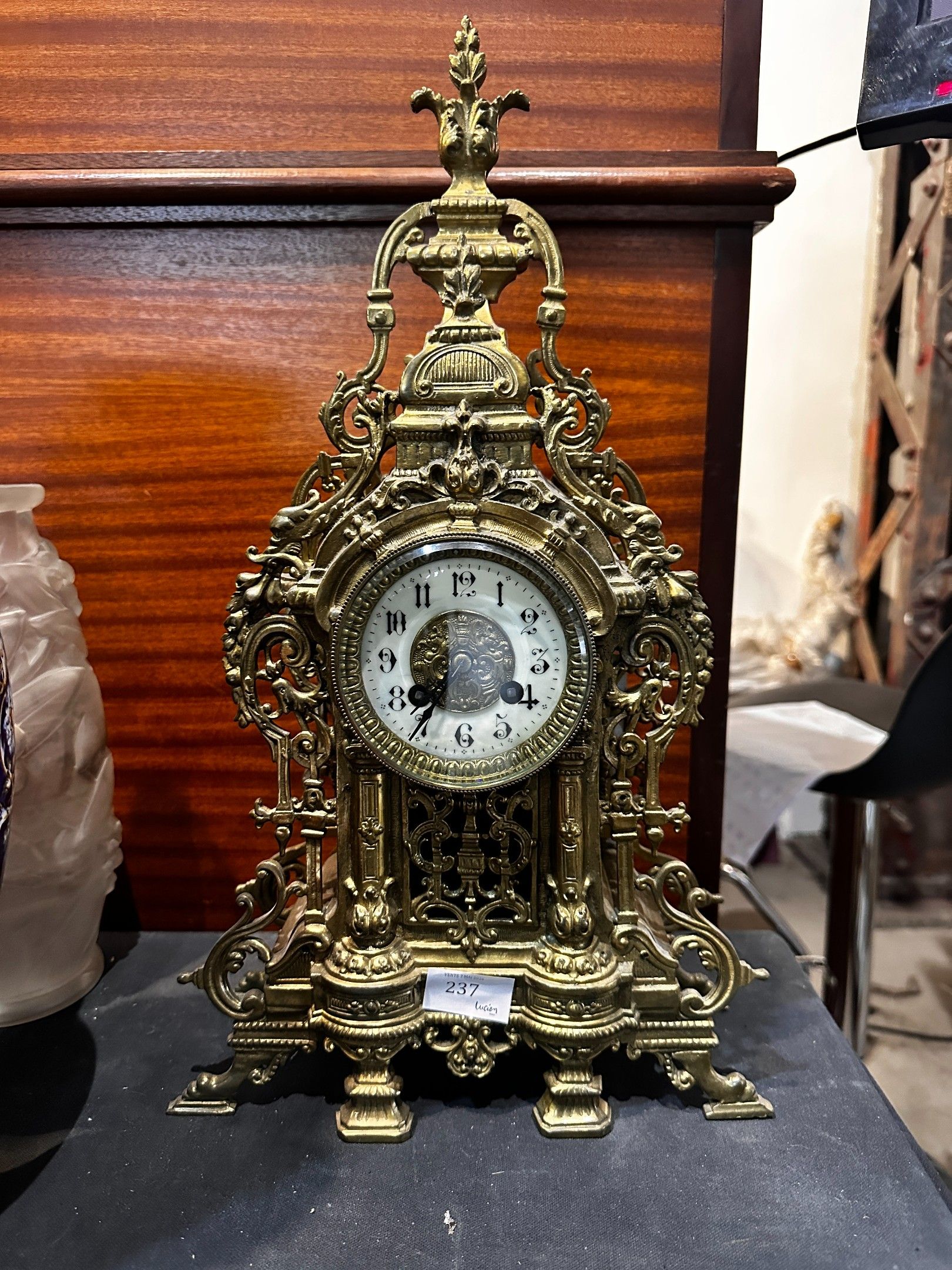 Objets d'art & Curiosités