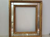 a picture of a picture frame sitting on a table