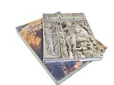 plusieurs livres consacrés à l'art et à la sculpture posés sur une surface blanche