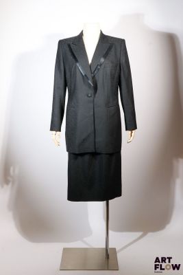 ESCADA by MARGARETHA LEY - Ensemble de tailleur - Une veste …