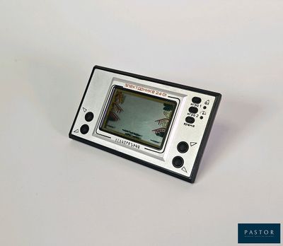 a small electronic device that is sitting on a table