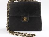 chanel black quilted lambskin flap bag