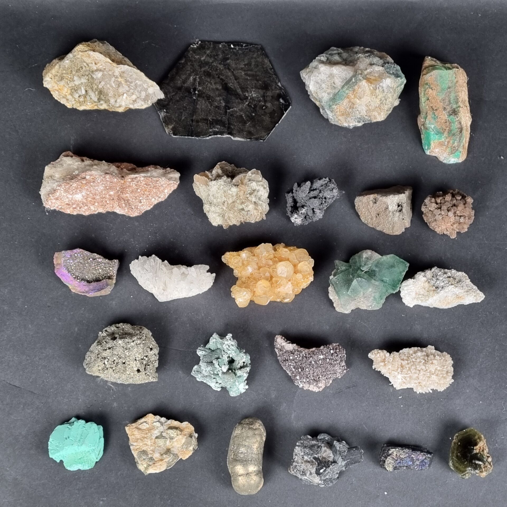Objets d'art & Curiosités