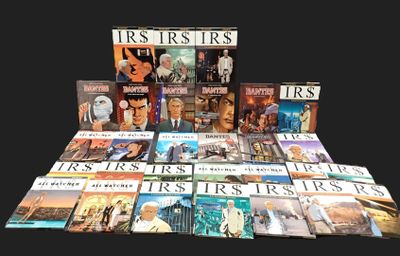 un grand nombre de livres posés sur une table
