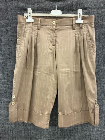 DOLCE & GABBANA : short taille 42 italien (soit 38 français)