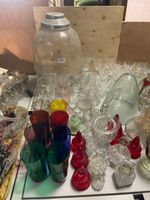 Lot de verreries, vases, soliflore, bougeoirs, opaline et di… (photo 2)