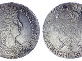 une pièce d'argent à l'effigie de la reine Élisabeth