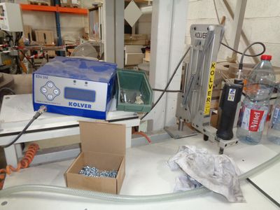 a machine that is sitting on top of a table