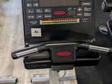 a machine that is sitting on the floor in the gym