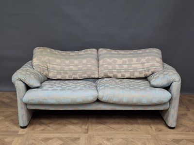 Vico MAGISTRETTI (1920-2006) édition CASSINA Canapé modèle M…