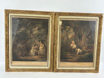 deux tableaux encadrés représentant deux femmes dans un décor boisé