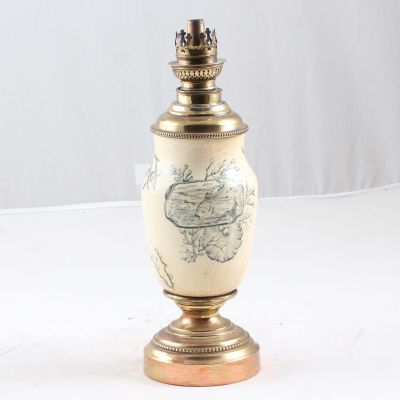 Lampe à pétrole en faïence émaillée à décor de poisson et al…