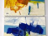 deux tableaux réalisés à la peinture bleue et jaune sur un fond blanc