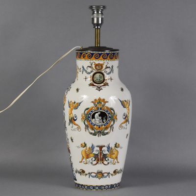 an image of a vase with a lamp attached to it