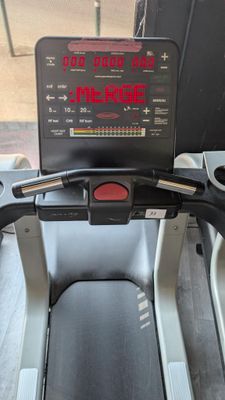 the tread machine has a digital display on the back of it