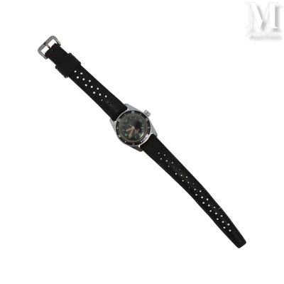 une image représentant une montre avec un bracelet noir sur fond blanc