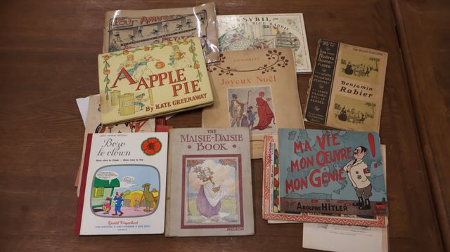 Lot de livres d’enfant, livres anglais, revue « les maîtres humor...