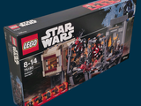 une boîte contenant des sets Lego Star Wars sur fond bleu