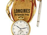 une montre de poche munie d'une chaîne et une montre de poche munie d'une chaîne