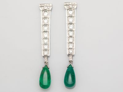 Exceptionnelle paire de boucles d'oreilles à décor géométriq… - Photo 1