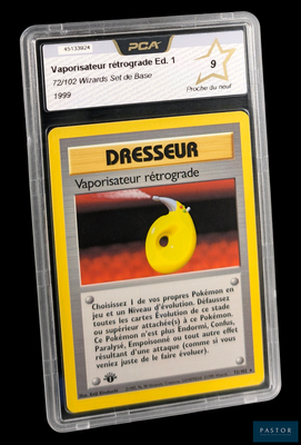 un gros plan d'une carte sur laquelle figure un objet jaune