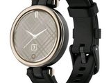 une image d'une montre en gros plan sur fond blanc
