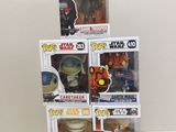 Les figurines Pop en vinyle de Star Wars sont empilées les unes sur les autres