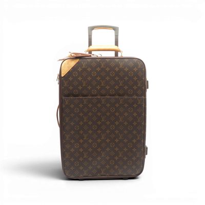 an image of a suitcase with a handle on a white background