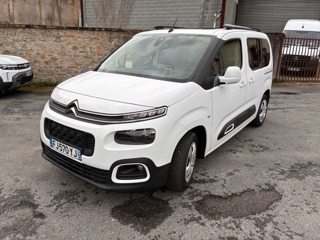 Véhicule particulier CITROEN Berlingo Break M 1.2 PureTech 12V GP...
