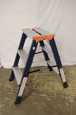 an image of a small step ladder in a room