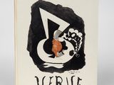 une image représentant un livre sur lequel figure le dessin d'une souris