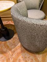 2 Petits fauteuils MOBITEC, gris, assise tournante, petits a… (photo 4)