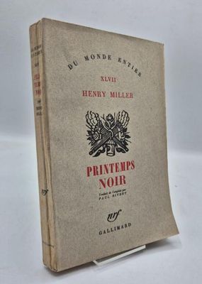 la couverture d'un livre sur laquelle figure l'image d'un oiseau