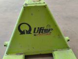 a yellow sign that says lifer on it