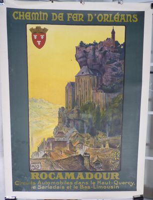 une affiche représentant un château à flanc de montagne