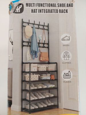 an image of a picture of a shoe rack in a room