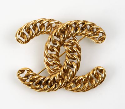 chanel goldtone chain link brooch