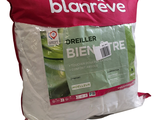 un sac de literie emballé dans du plastique