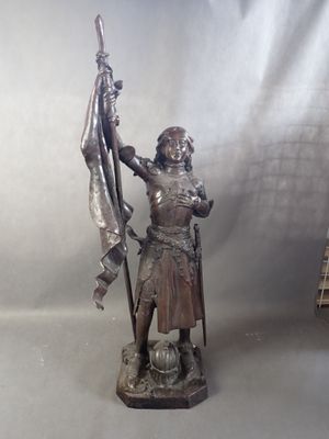 JEANNE D'ARC, bronze à patine brune, H : 80cm