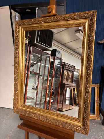Miroir en bois et stuc doré (cadre transformé)