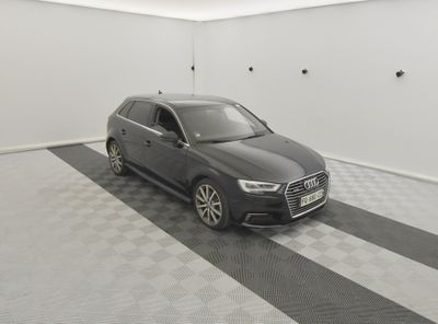 AUDI A3 SPORTBACK 1.4 E-TFSI204 DESIGN LUXE BA. Pour obtenir…